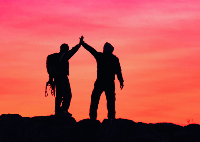 How to Keep Friendships Thriving: Your Guide to Strong Relationships & Better Wellness